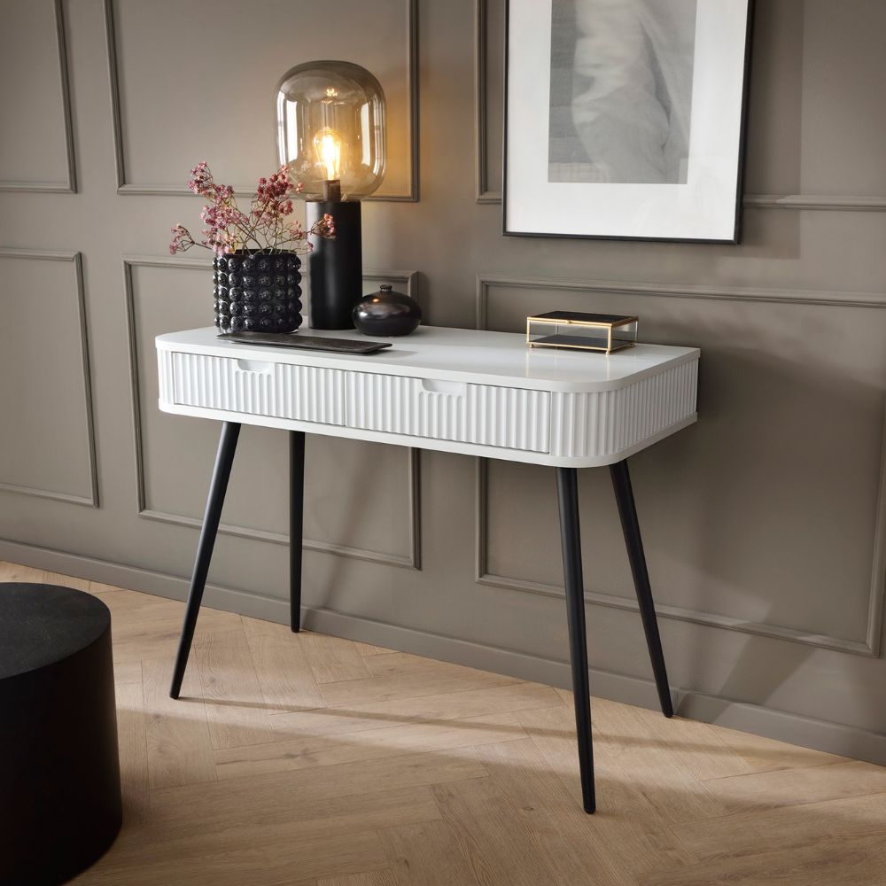 Dressing table - ZOVA T103